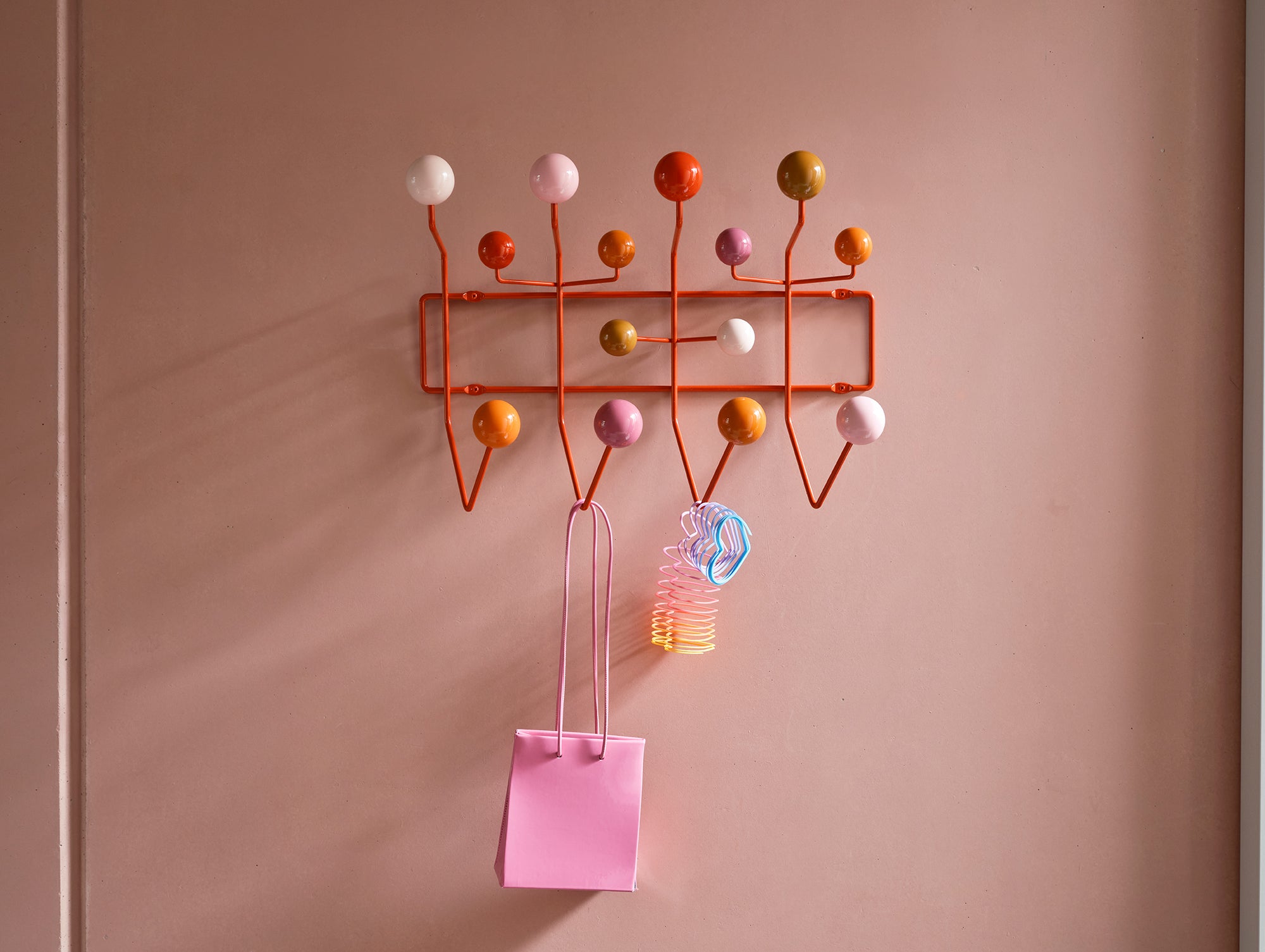イームズ ハング イット オール コート ラック by Vitra