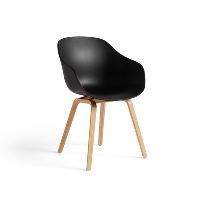 About A Chair AAC 222 - New Colours by HAY / Black Shell / Lacquered Oak Base