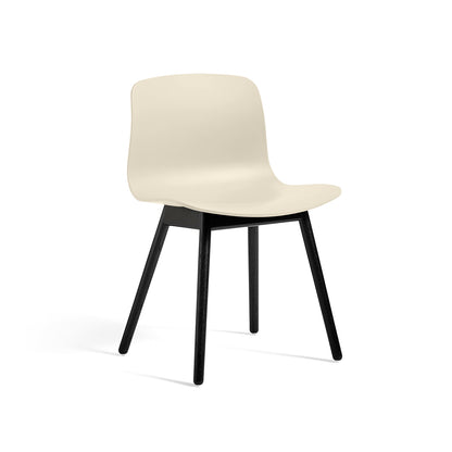 About A Chair AAC 12 by HAY - Melange Cream 2.0 Shell / Black Lacquered Oak Base