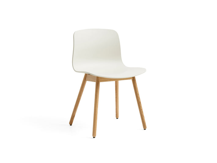 About A Chair AAC 12 by HAY – Really Well Made