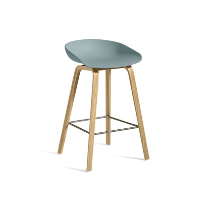 About A Stool AAS 32 by HAY - H 65cm /  Dusty Blue Shell / Lacquered Oak Base