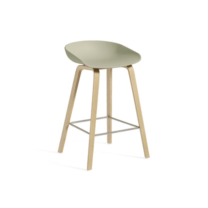About A Stool AAS 32 by HAY - H 65cm /  Pastel Green Shell / Soaped Oak Base