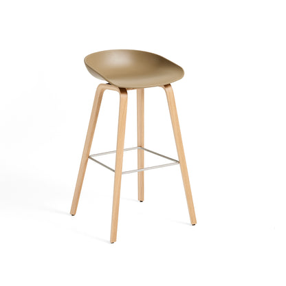 About A Stool AAS 32 by HAY - H 75cm / Clay Shell / Lacquered Oak Base