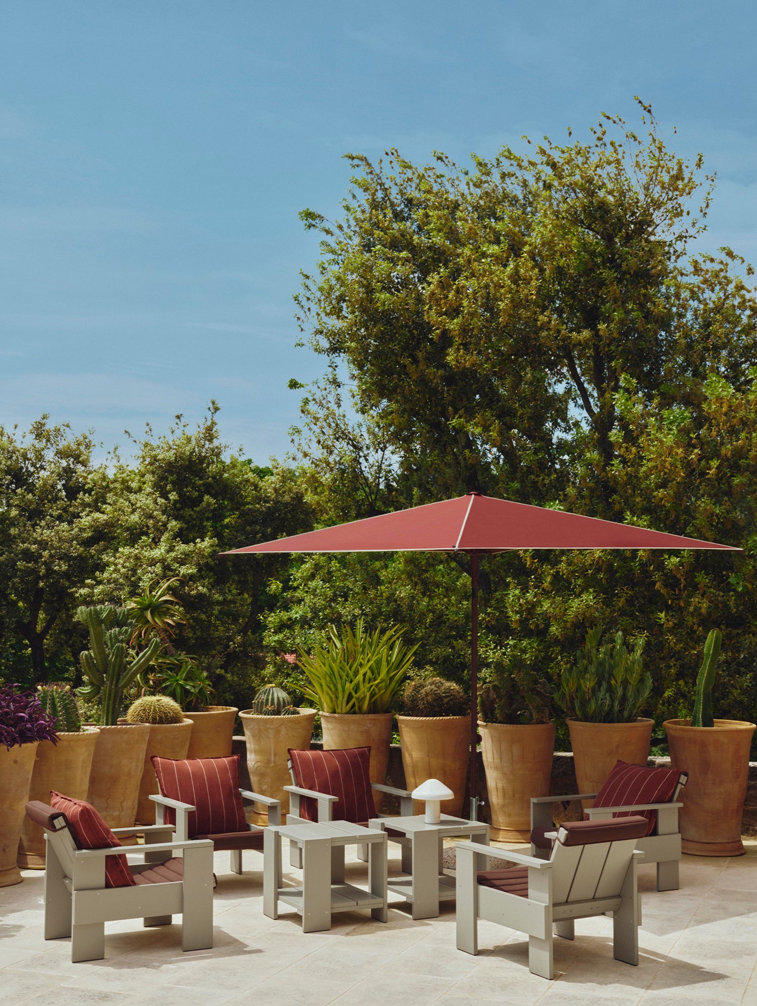 Terrazza Parasol by HAY - Square / Off-White and Burgundy