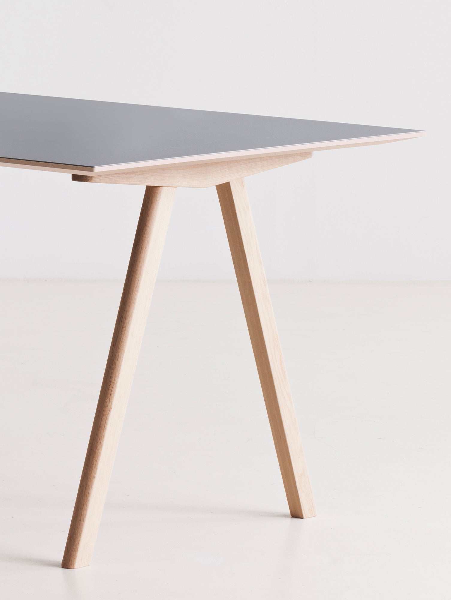 Copenhague Desk CPH 10 by HAY - Lacquered Oak / Grey Linoleum
