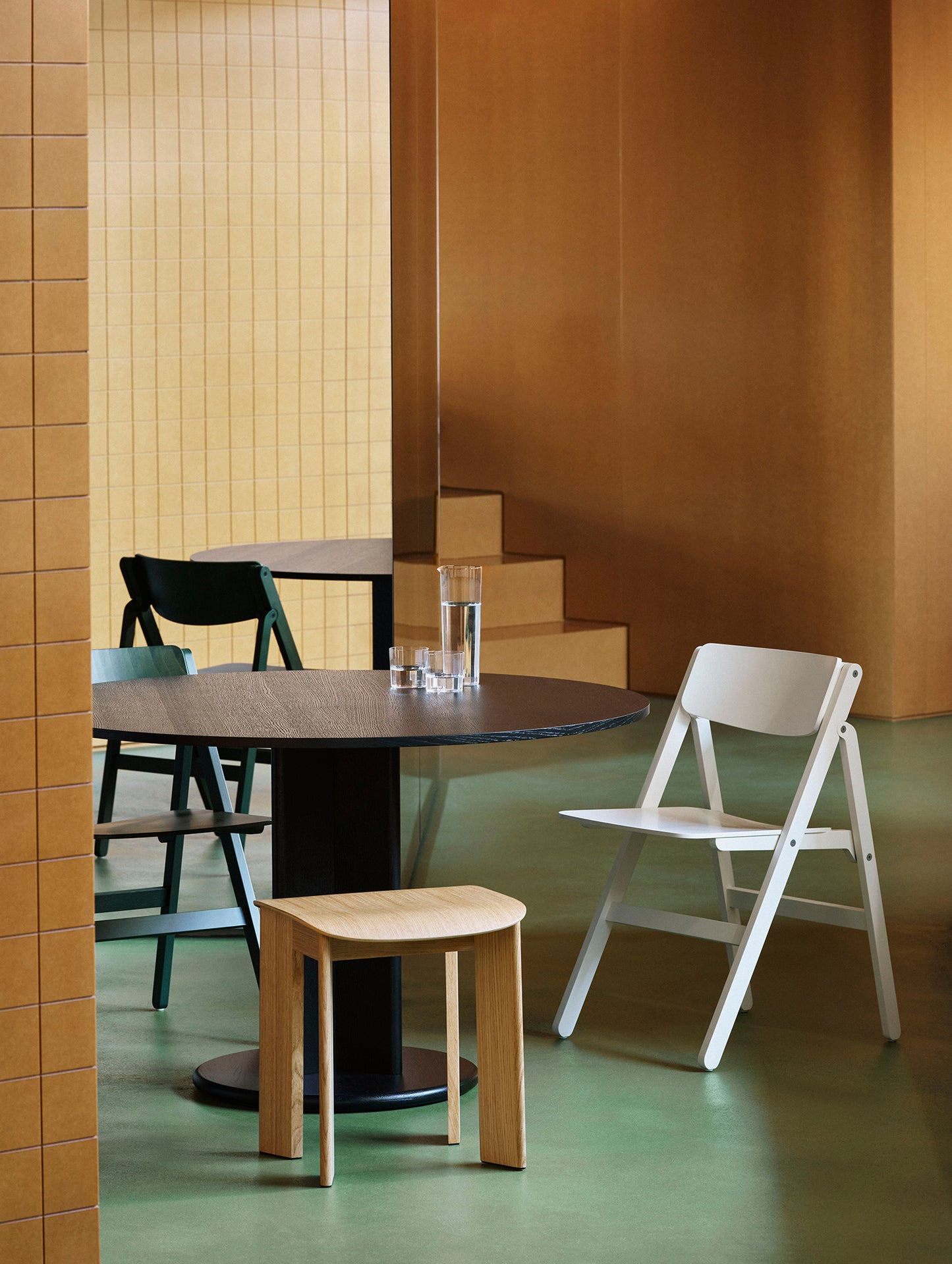 Chisel 10 Stool by HAY