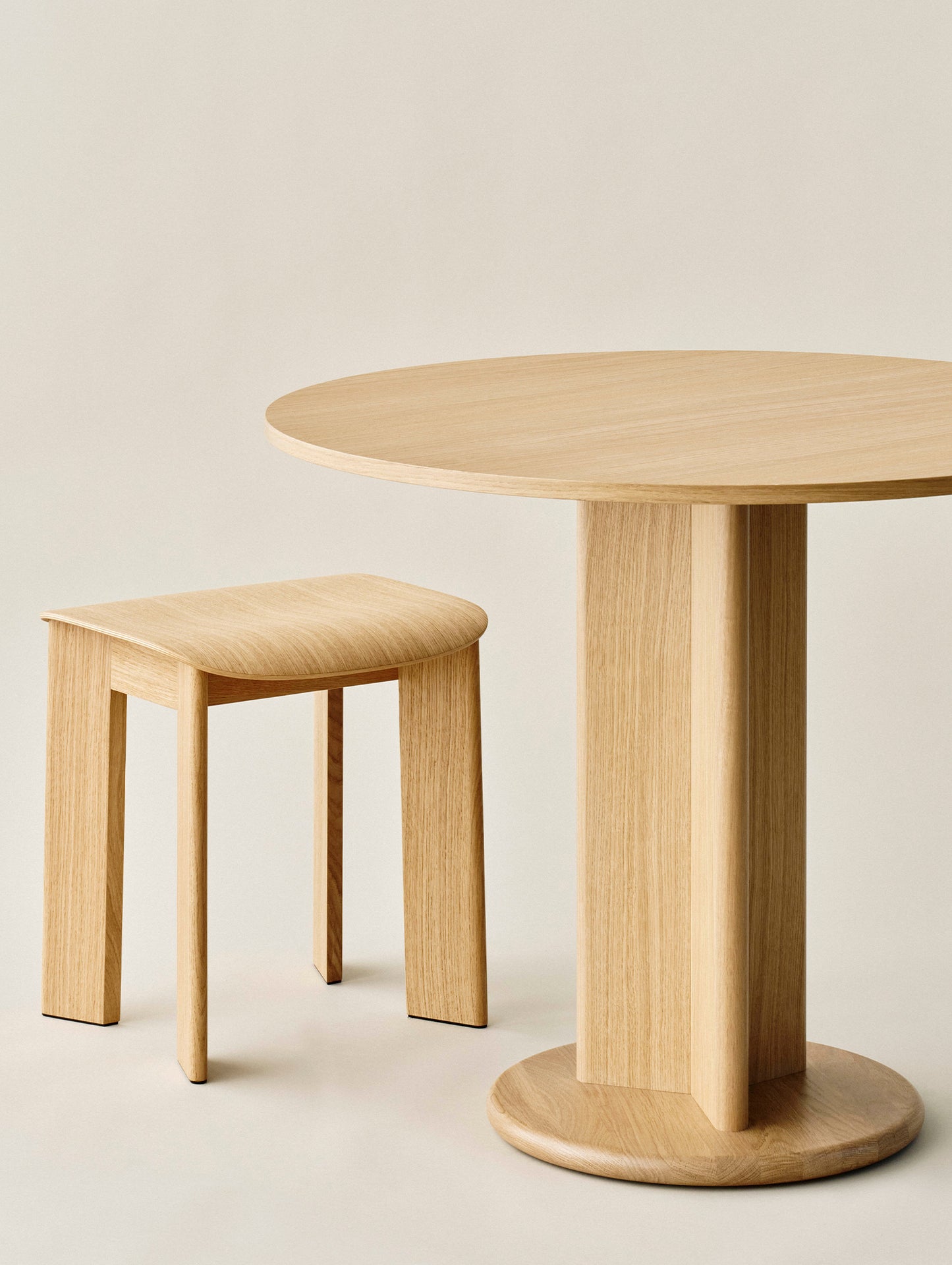 Chisel 10 Stool by HAY