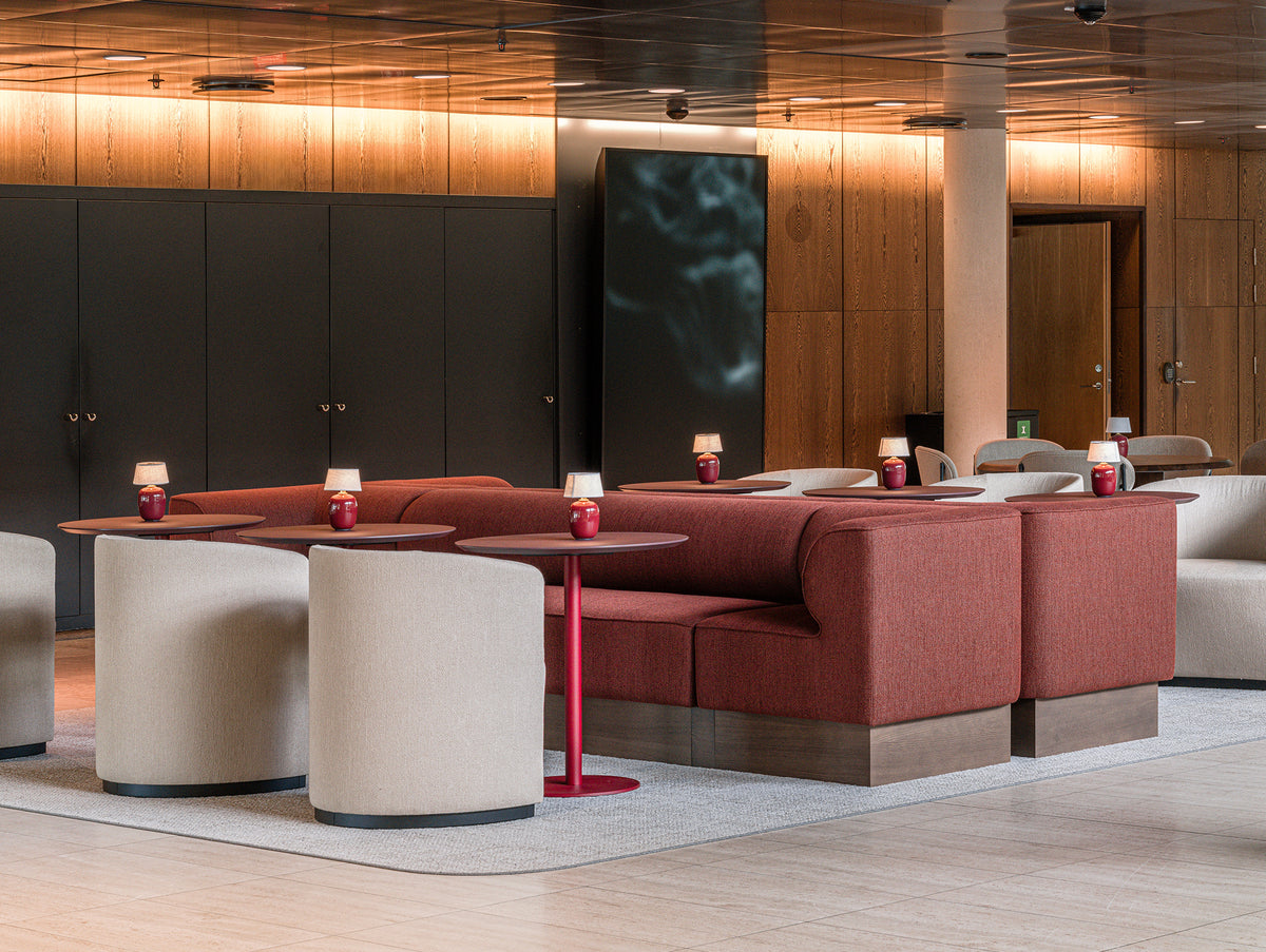 Eave Dining Sofa by Audo Copenhagen - Plateau Base