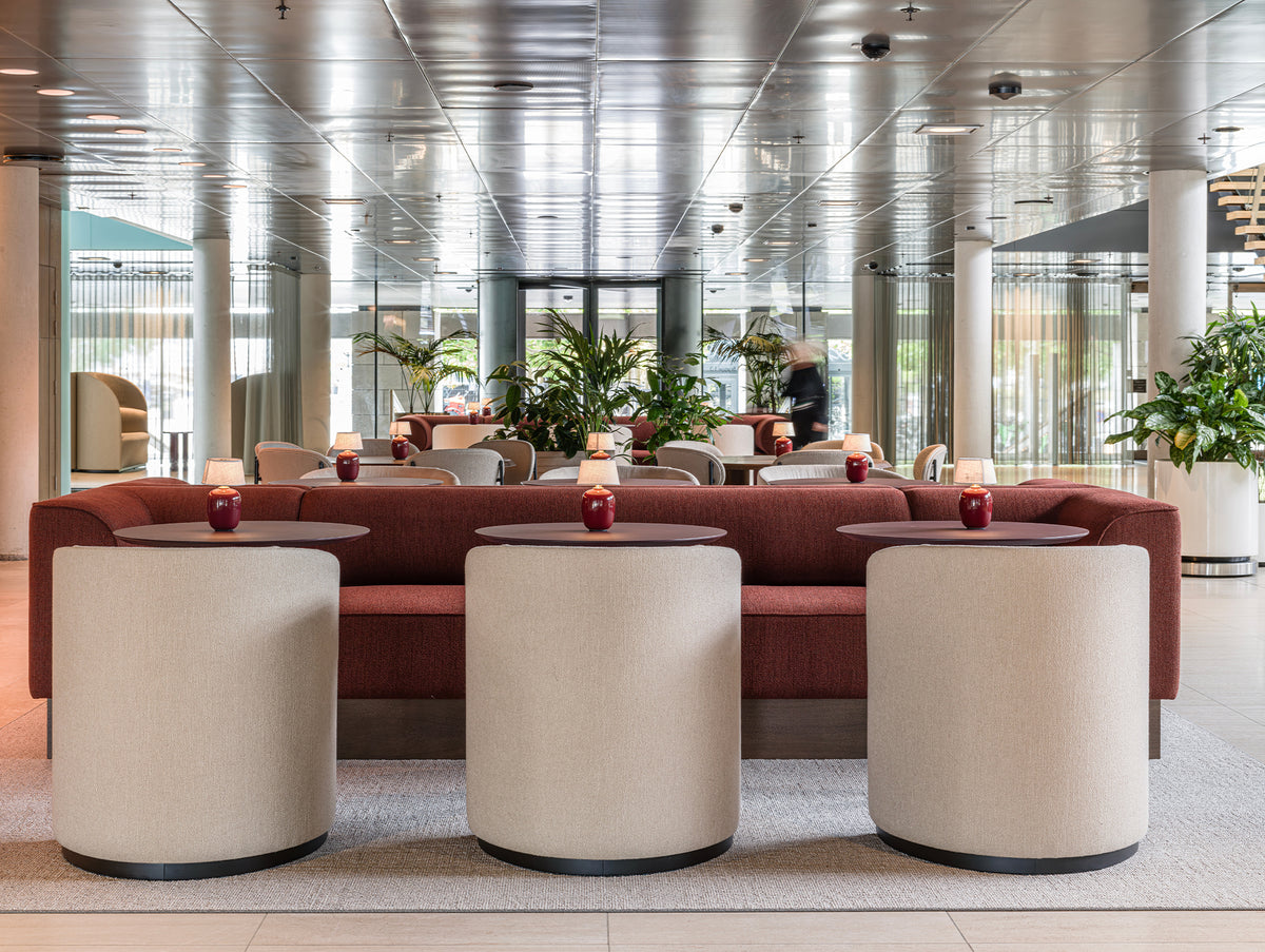 Eave Dining Sofa by Audo Copenhagen - Plateau Base