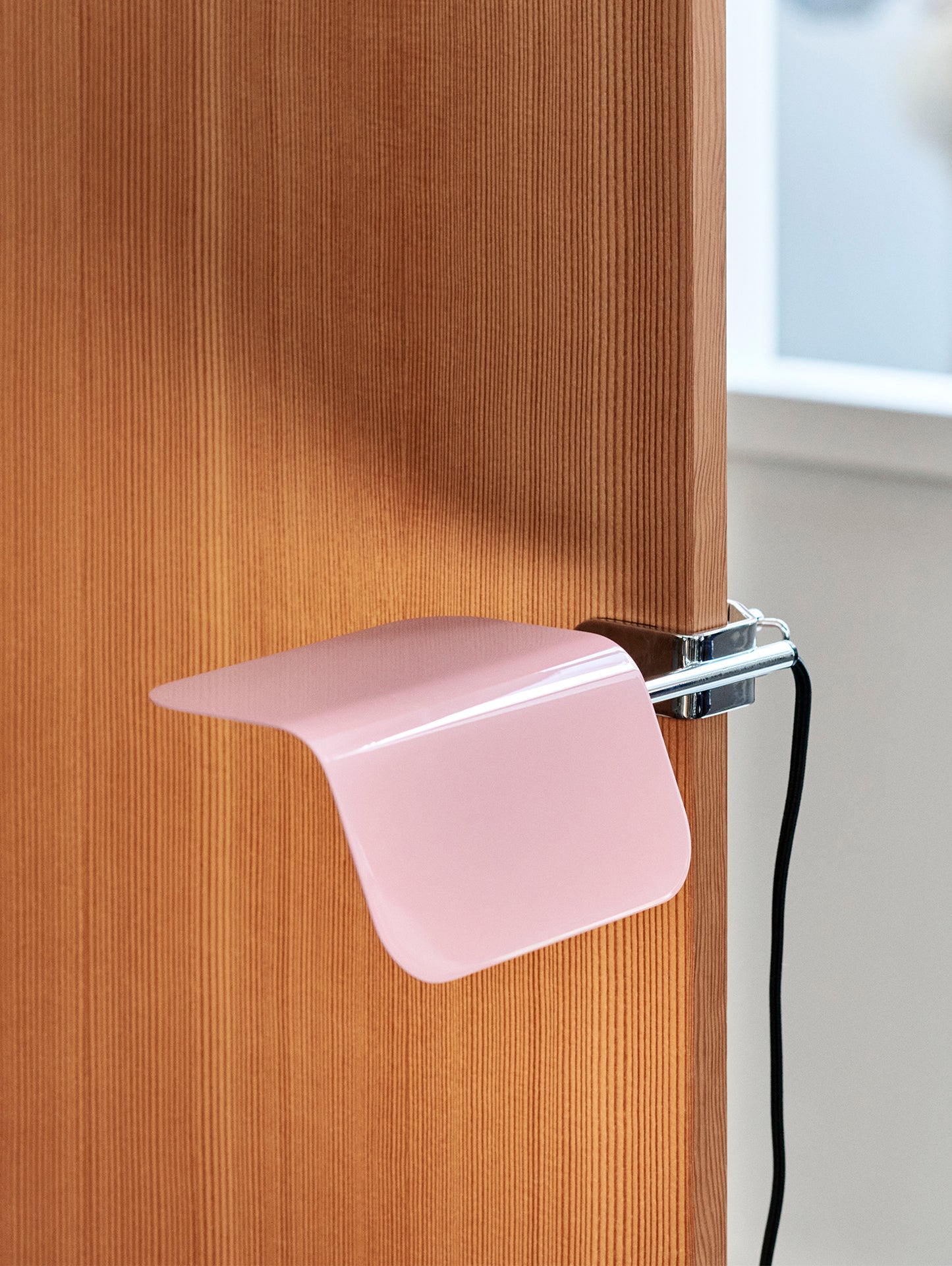 Apex Clip Lamp by HAY - Luis Pink