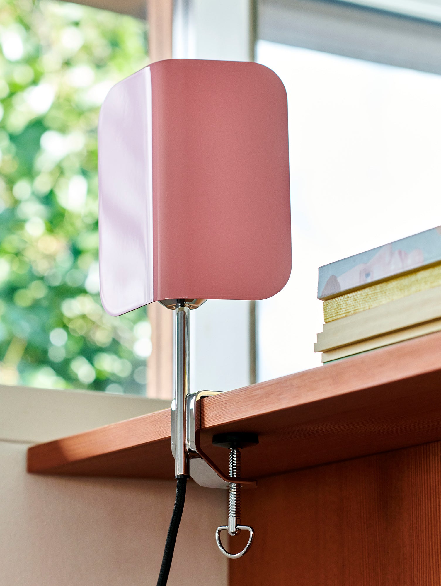 Apex Clip Lamp by HAY - Luis Pink