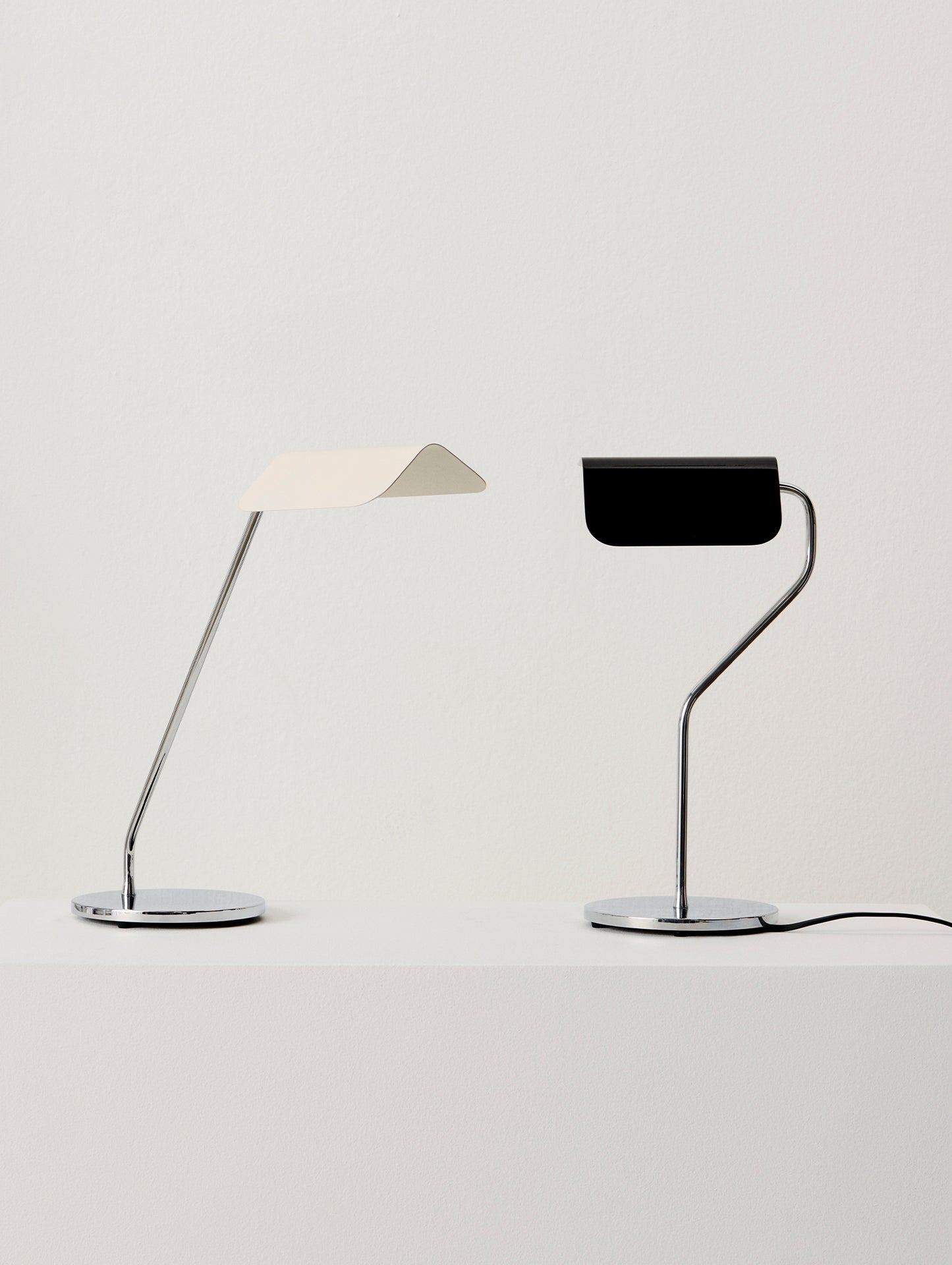 Apex Table Lamp by HAY 