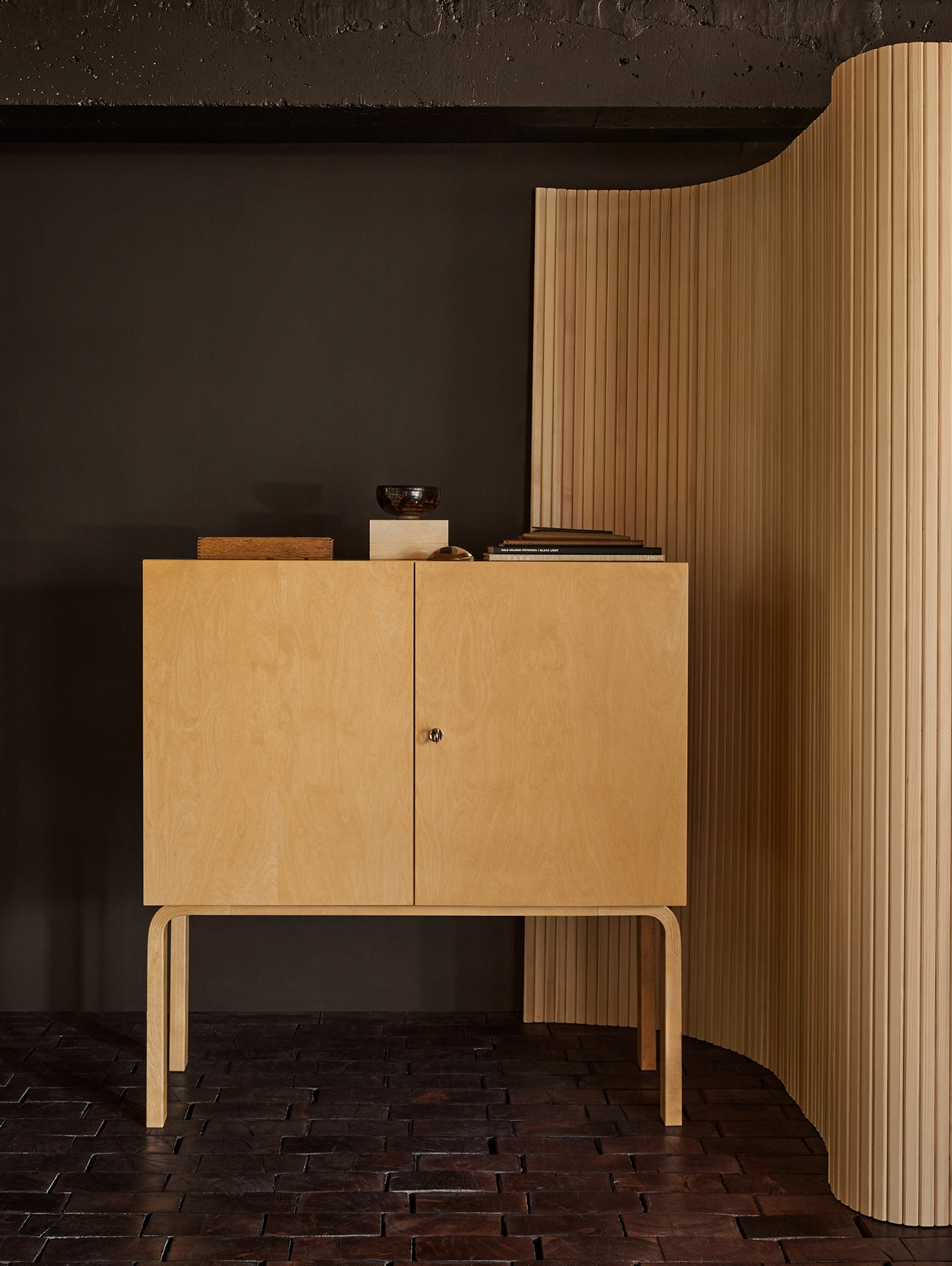 Cabinet 250 by Artek
