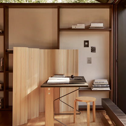 Kaari Desk