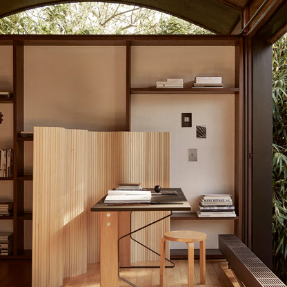 Screen 100B by Artek