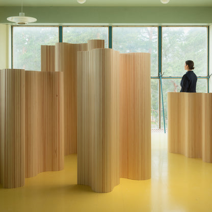 Screen 100 by Artek