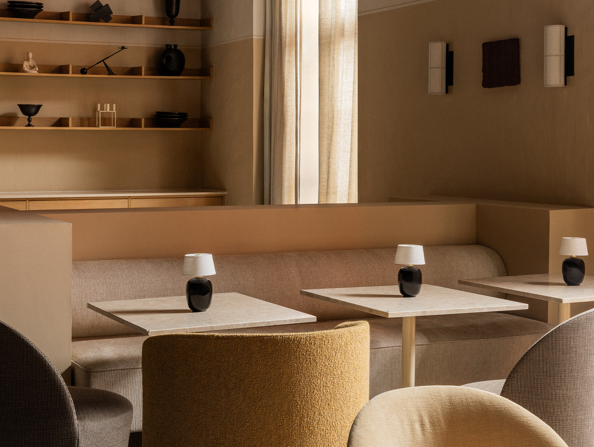 Eave Dining Sofa by Audo Copenhagen - Plateau Base