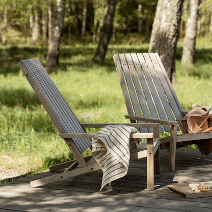Between Lines Deck Chair by Fritz Hansen