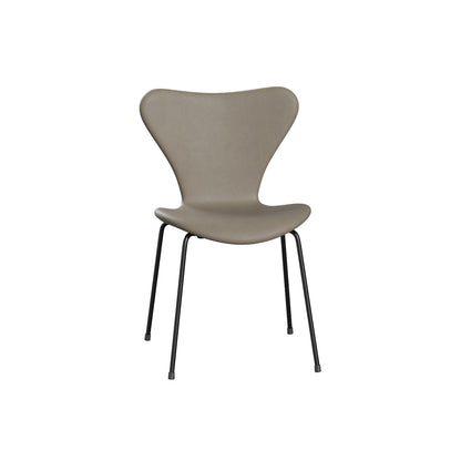 Series 7™ 3107 Dining Chair (Fully Upholstered) by Fritz Hansen - Black Steel / Essential Light Grey Leather