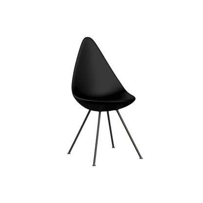 Drop Dining Chair Plastic (3110) by Fritz Hansen - Black / Warm Graphite Base