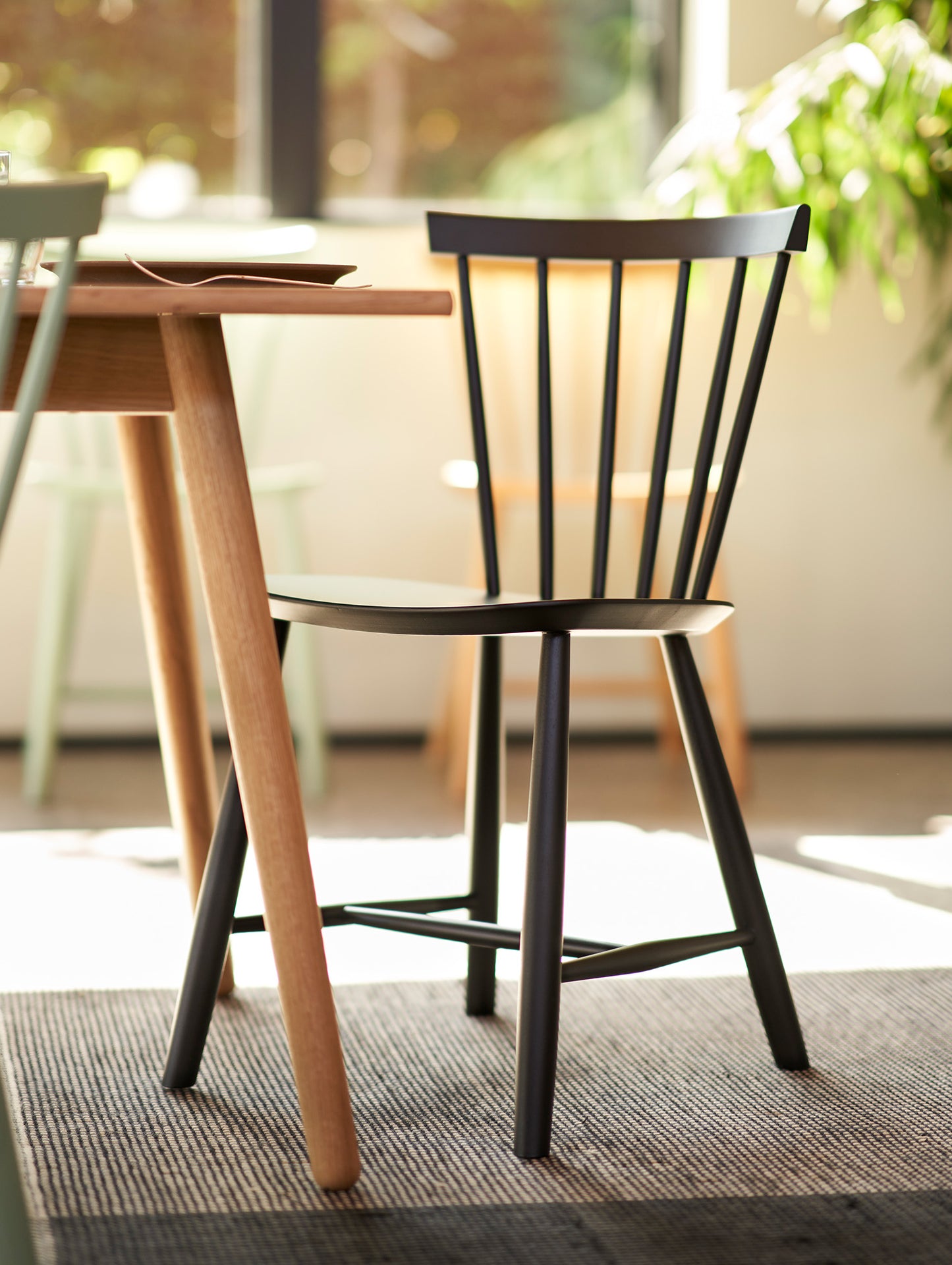 C35 Extendable Table