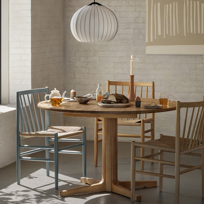 C69E Table by FDB Mobler