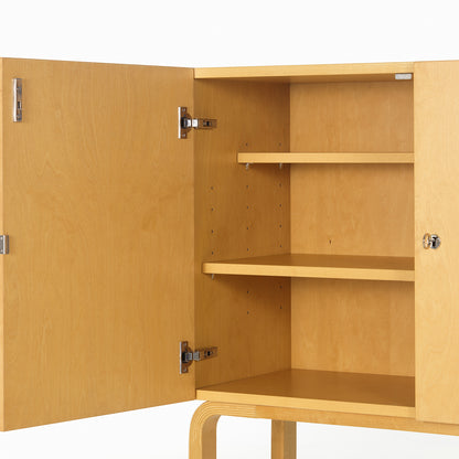 Cabinet 250 by Artek