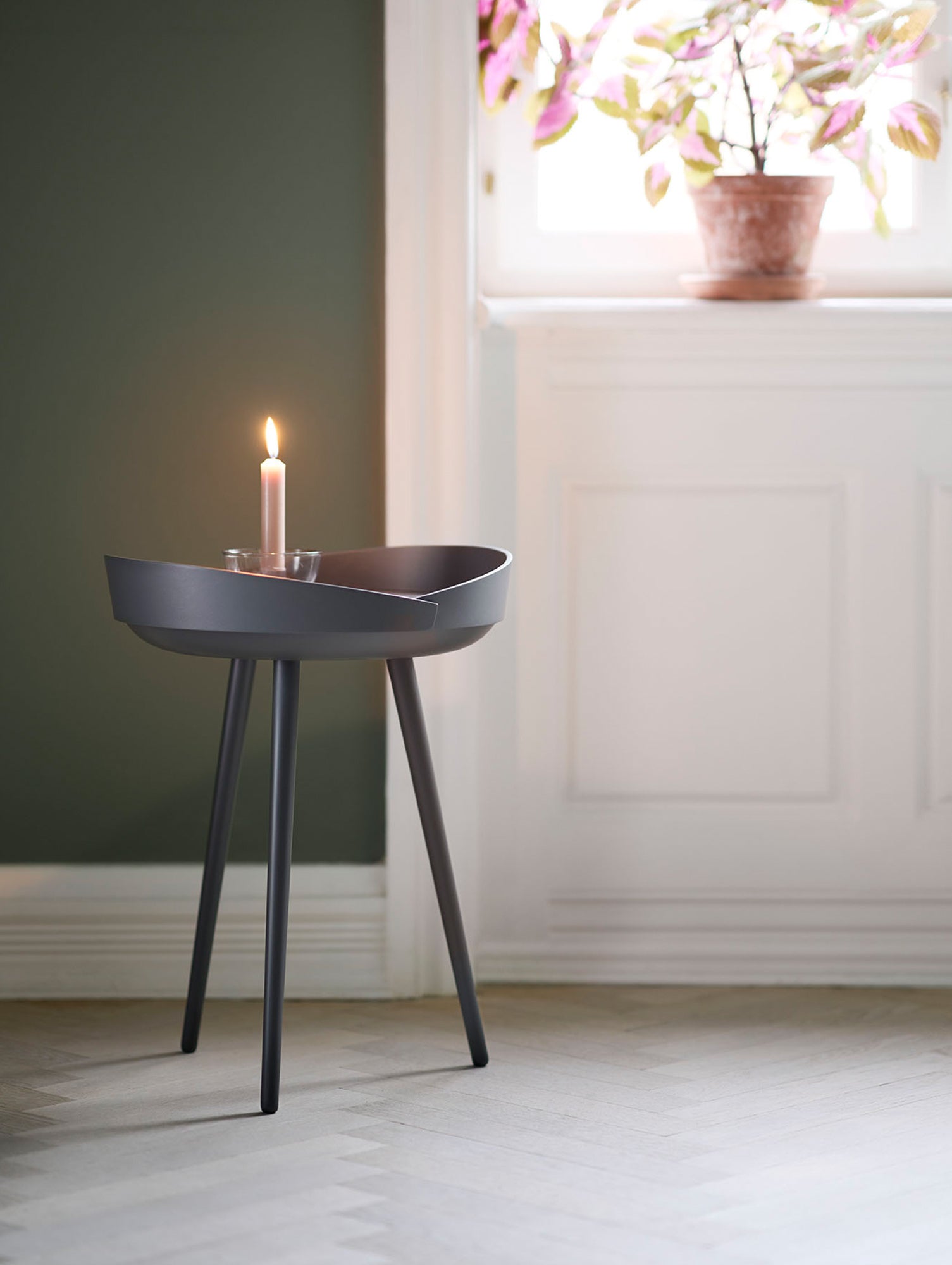 D106 Bakke Top Tray Table by FDB Mobler 