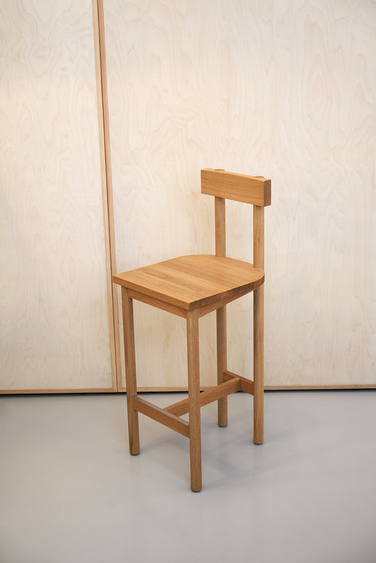 SX02 Gamar Stool / Ex-Display