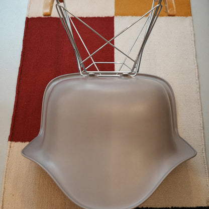 イームズ RAR プラスチック アームチェア RE