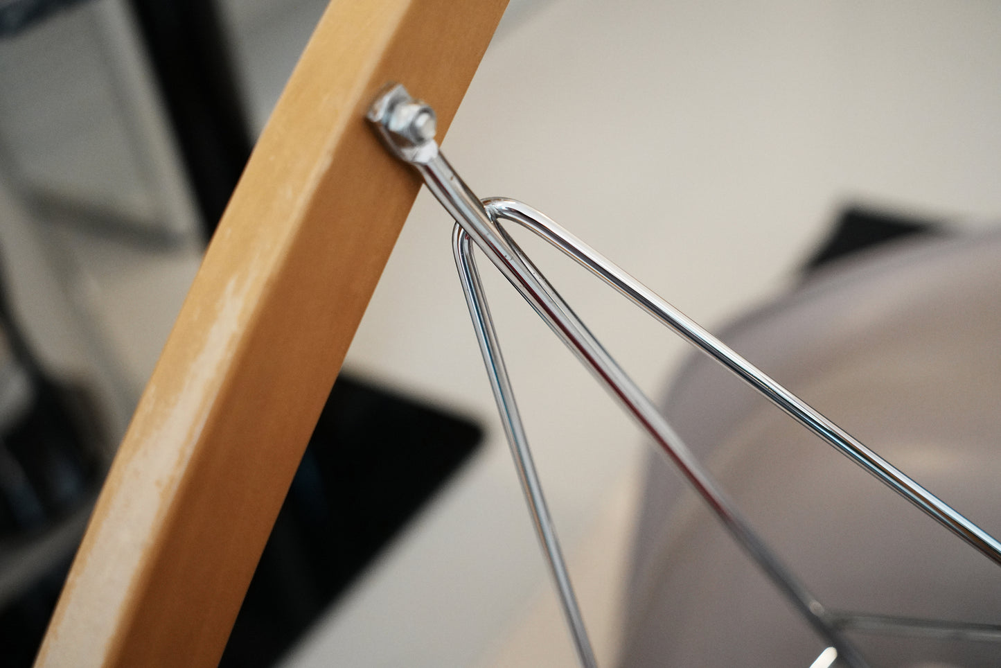 イームズ RAR プラスチック アームチェア RE