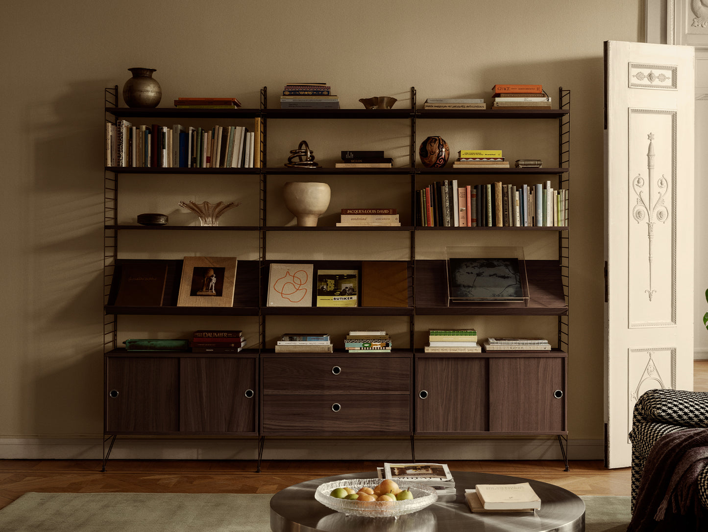 String System Magazine Shelf by String - Dark Oak