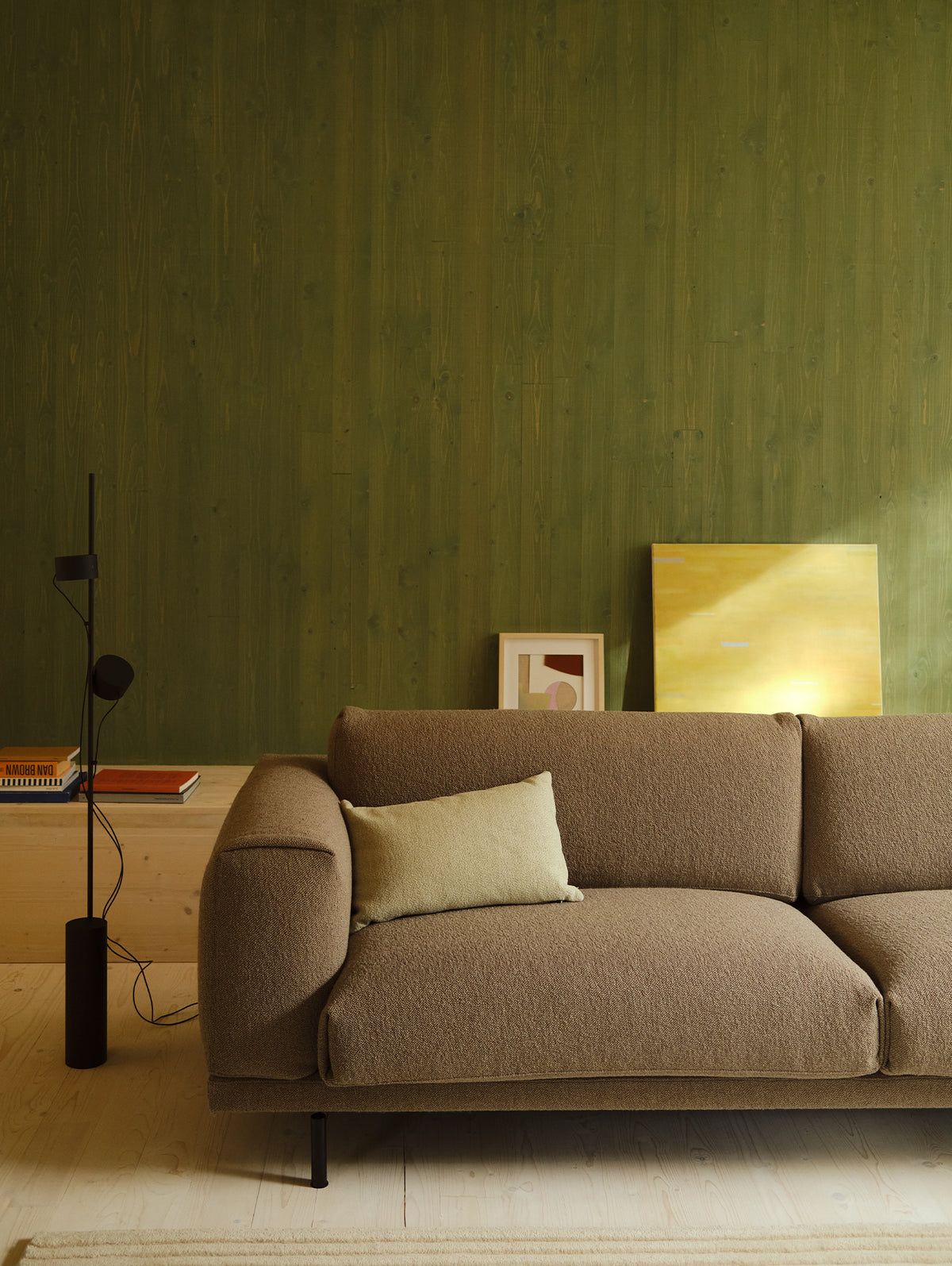 Rest 3.5-Seater Sofa by Muuto - Hearth 06