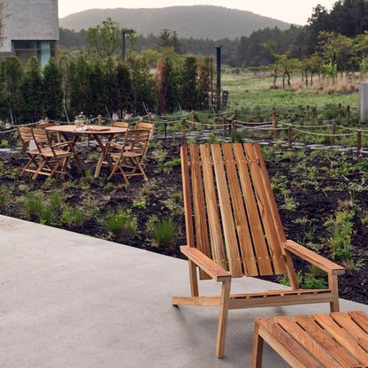 Between Lines Deck Stool by Fritz Hansen