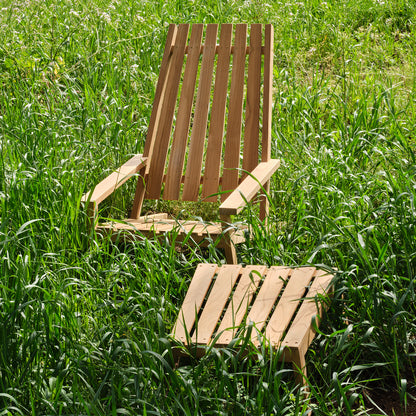 Between Lines Deck Chair by Fritz Hansen