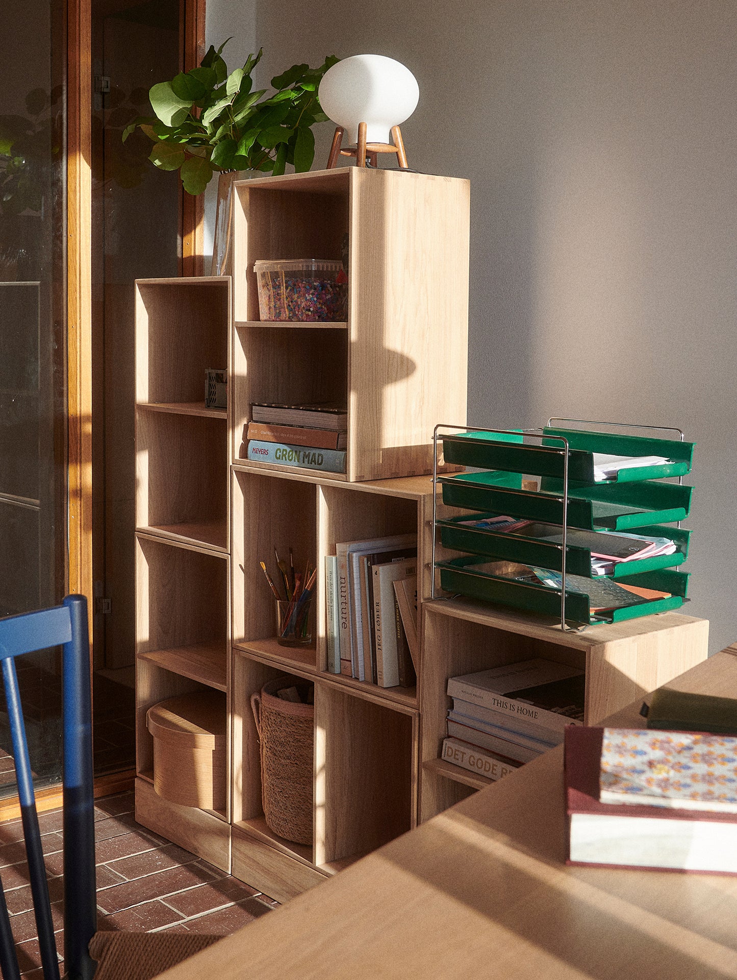 B98 Bookcase by FDB Mobler