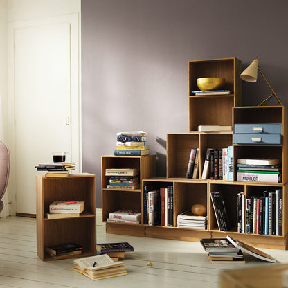 B98 Bookcase by FDB Mobler