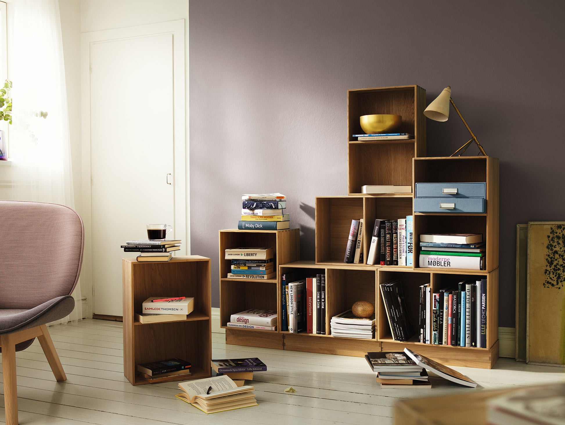 B98 Bookcase by FDB Mobler