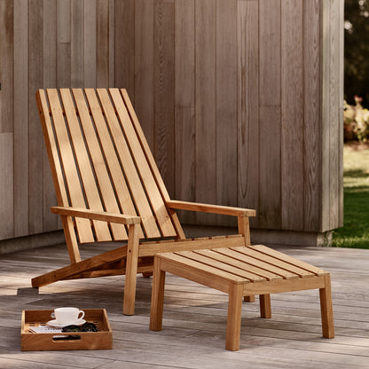 Between Lines Deck Chair by Fritz Hansen