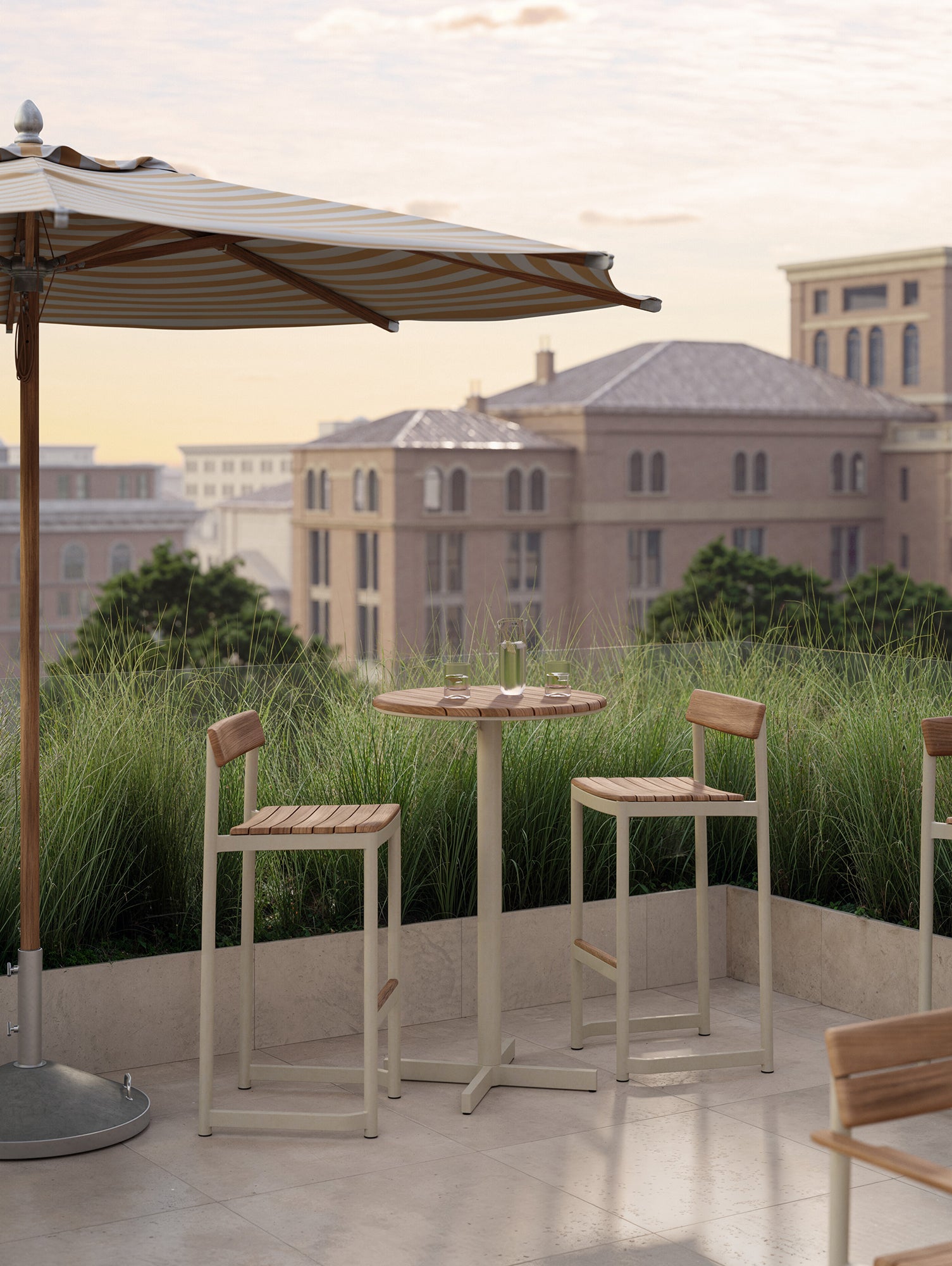 Pelagus High Table by Fritz Hansen - H105 cm / Light Ivory