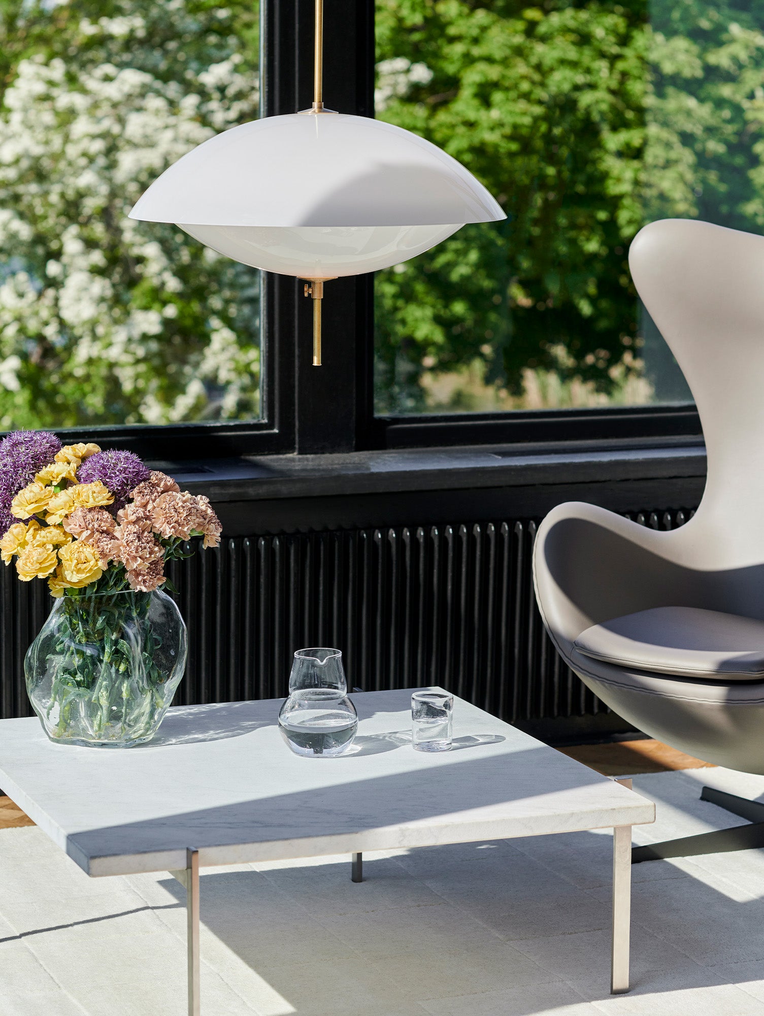 PK61 Coffee Table by Fritz Hansen 