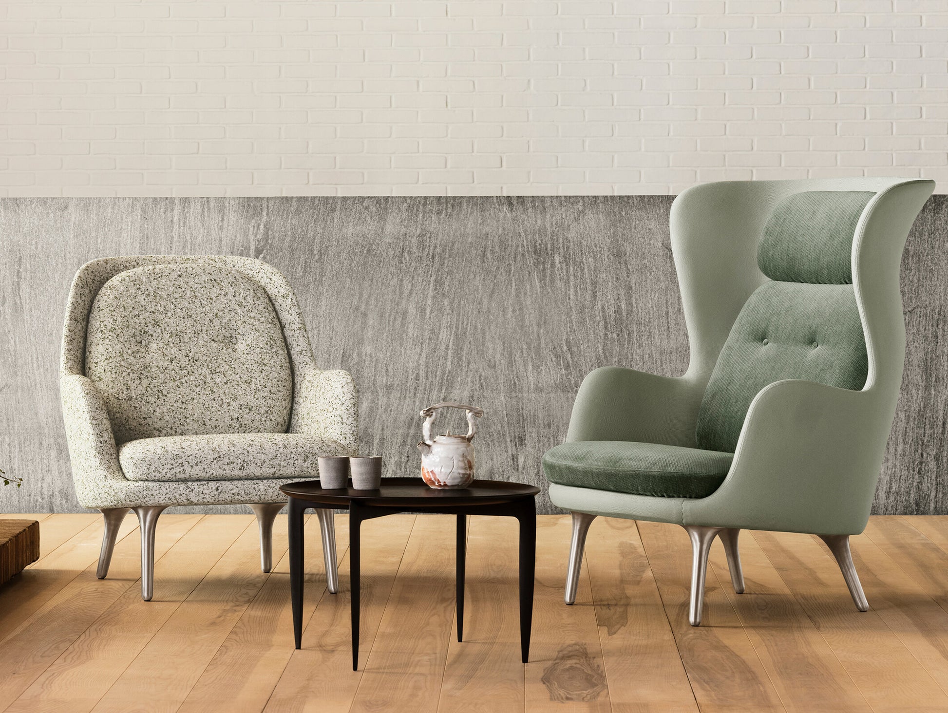 Fri Lounge Chair JH4 - Single Upholstery by Fritz Hansen / Atom White 