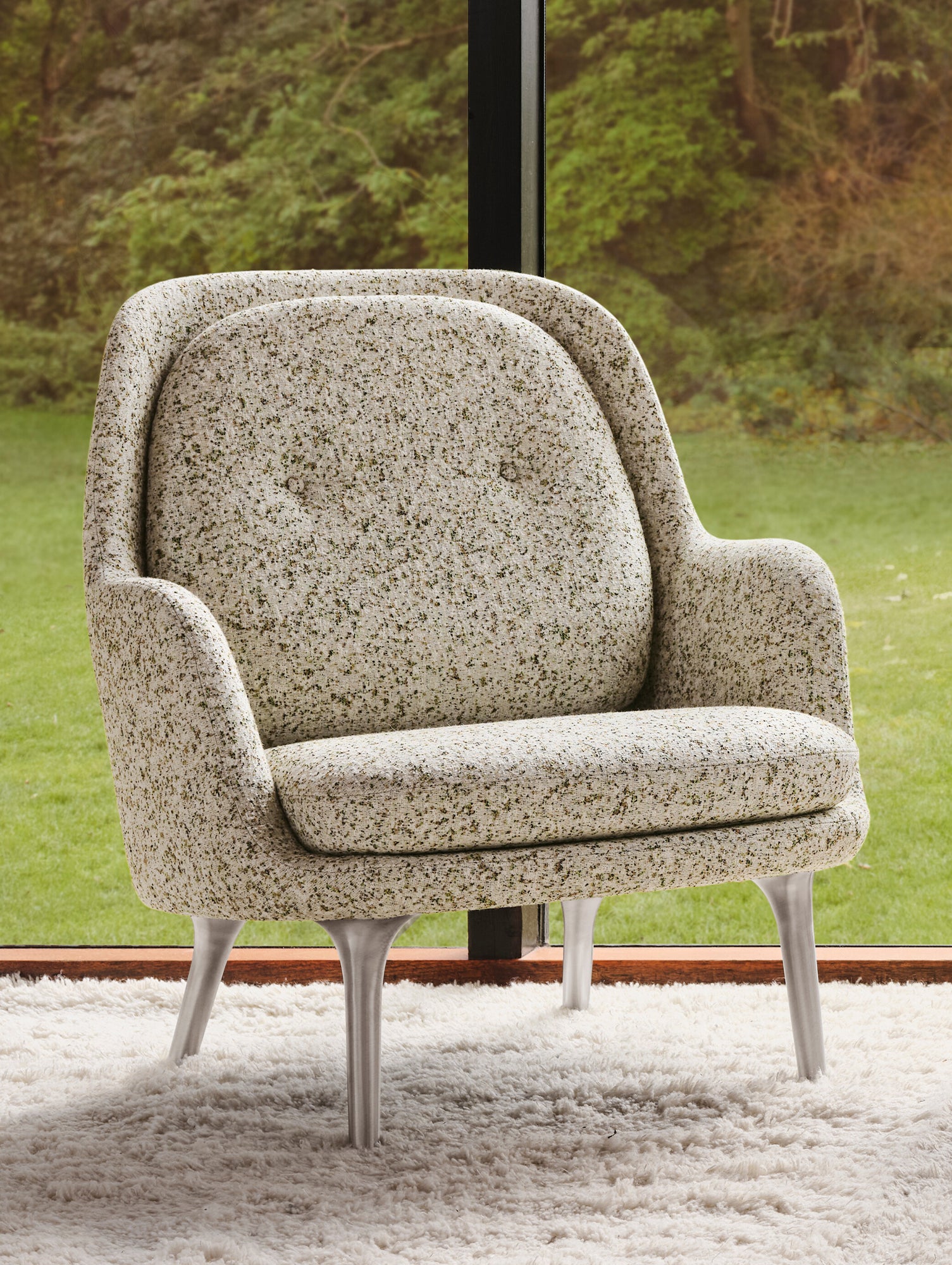 Fri Lounge Chair JH4 - Single Upholstery by Fritz Hansen / Atom 124