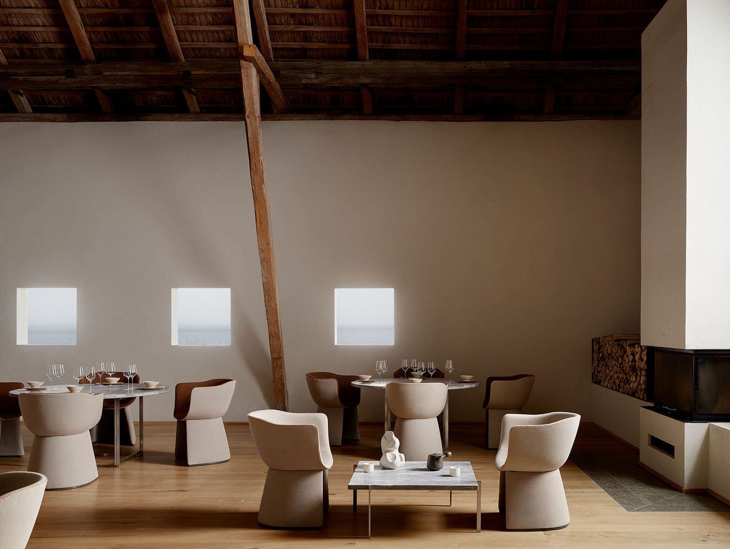 Monolit Lounge Chair
