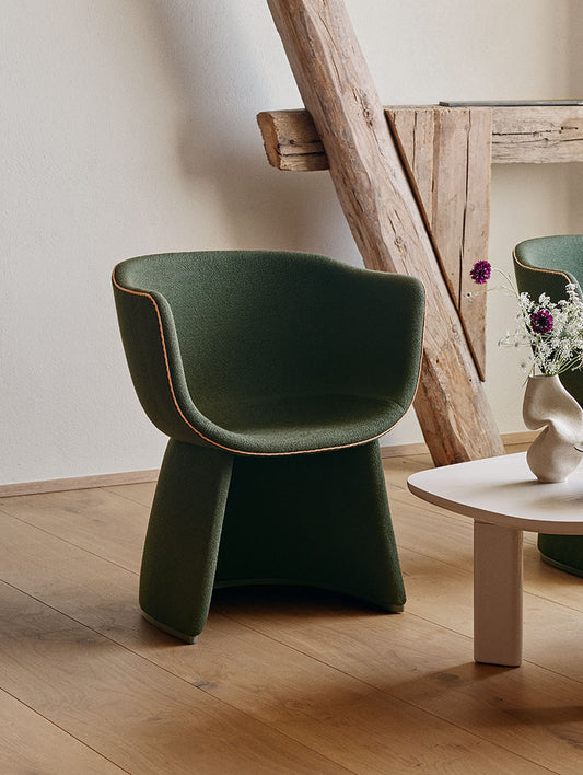 Monolit Lounge Chair
