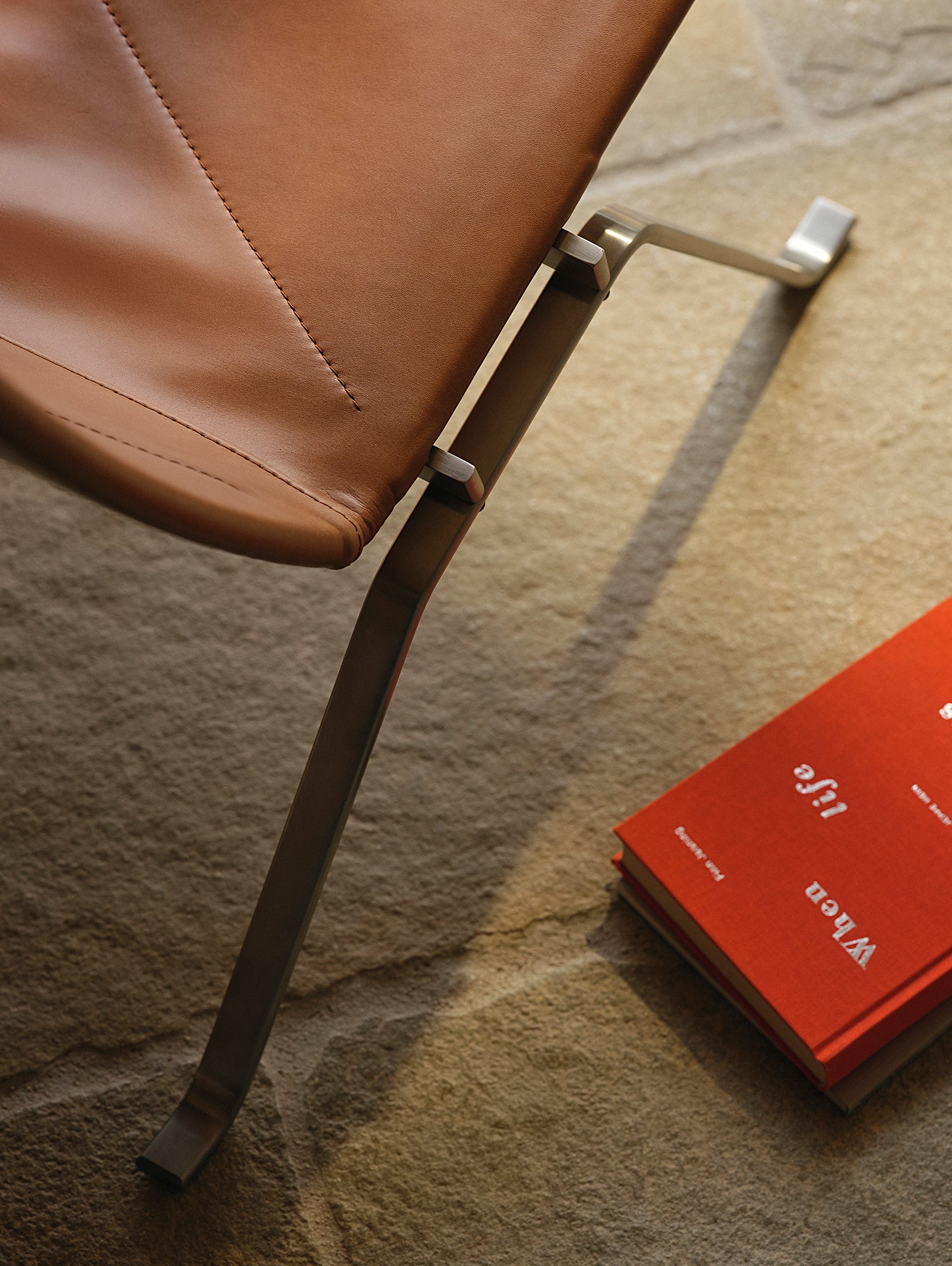PK22 Lounge Chair by Fritz Hansen - Walnut Grace Leather