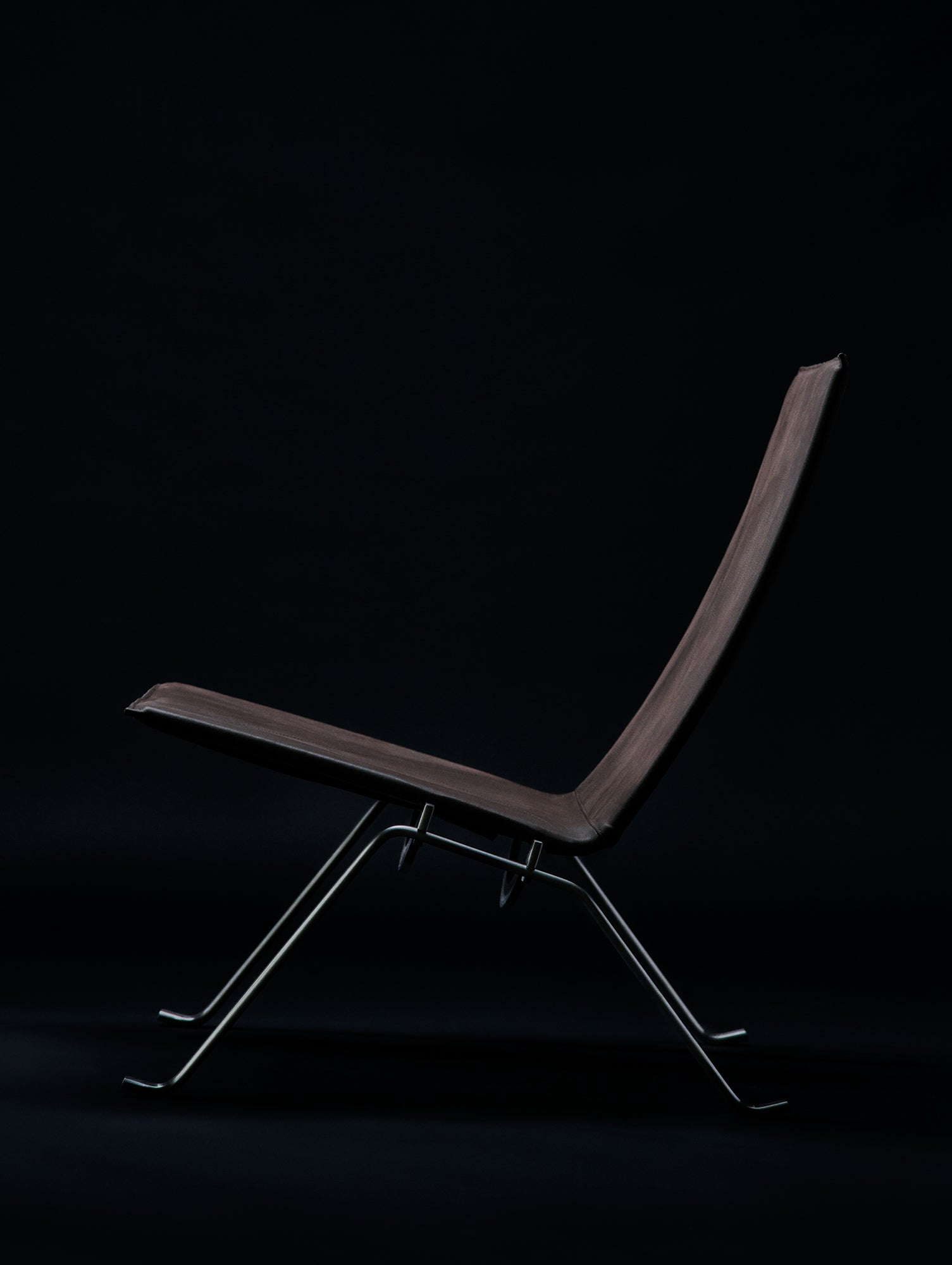 PK22 Lounge Chair  Anniversary Edition by Fritz Hansen - Dark Brown Haze Leather
