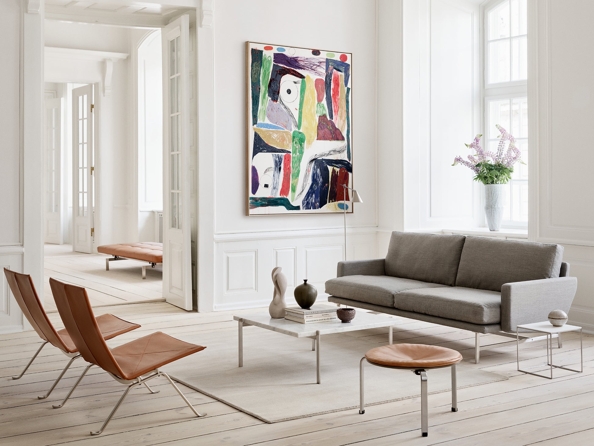 PK61 Coffee Table by Fritz Hansen  - White Marble Honed