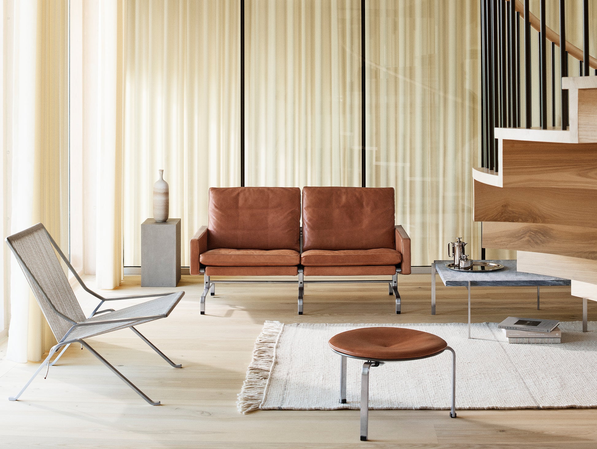 PK61 Coffee Table by Fritz Hansen  - Grey White Marble Rolled