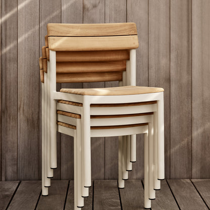 Pelagus Exetendable Table by Skagerak - Light Ivory